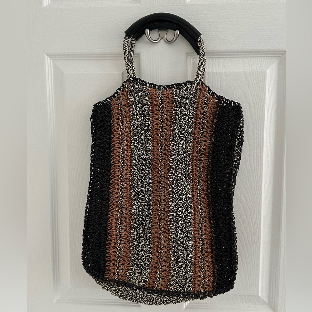 Woven tote